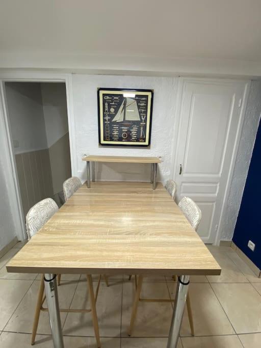 Maison De Pecheur Typique Étaples Extérieur photo